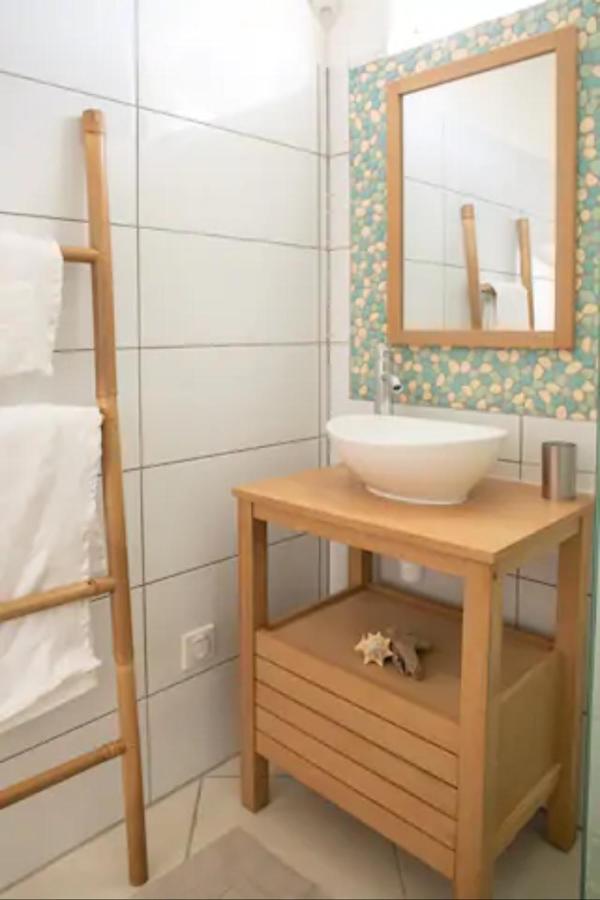 Bungalow Vanille Pacane - Vue Mer Avec Spa Prive Les Trois-Ilets Exteriér fotografie